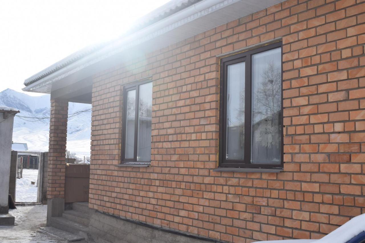Kyzart Guesthouse Bagysh Exteriér fotografie